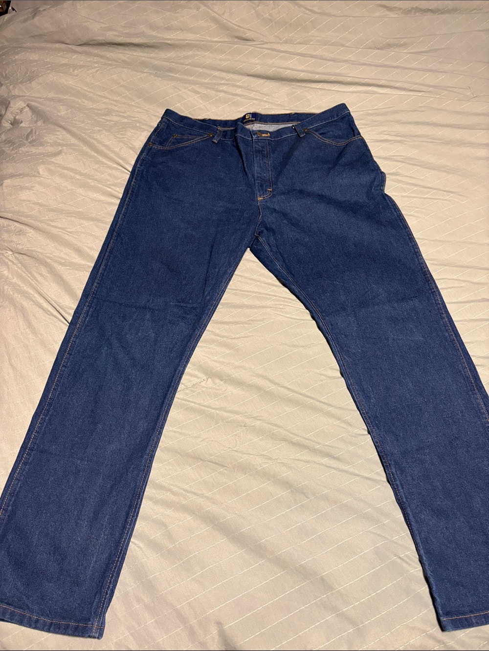Wrangler Men's Straight Leg Blue Denim Jeans